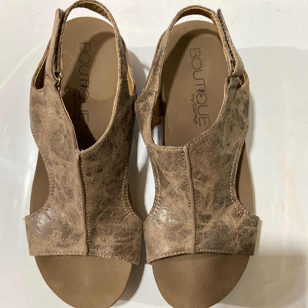 Boutique by Corkys